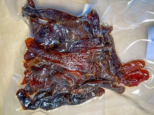 Икра минтая вяленая: Икра форели вяленая