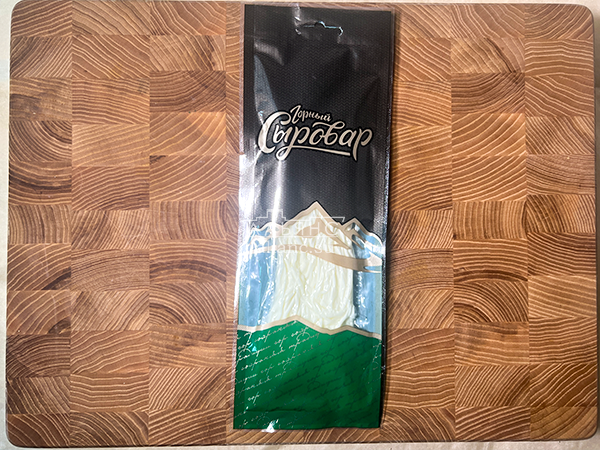 Сыр 60 гр ГОРНЫЙ СЫРОВАР (Паутинка белая с укропом и чесноком) в Долгопрудном